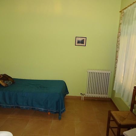 Hostal Terraferma Algerri Екстериор снимка