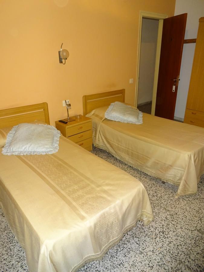 Hostal Terraferma Algerri Екстериор снимка